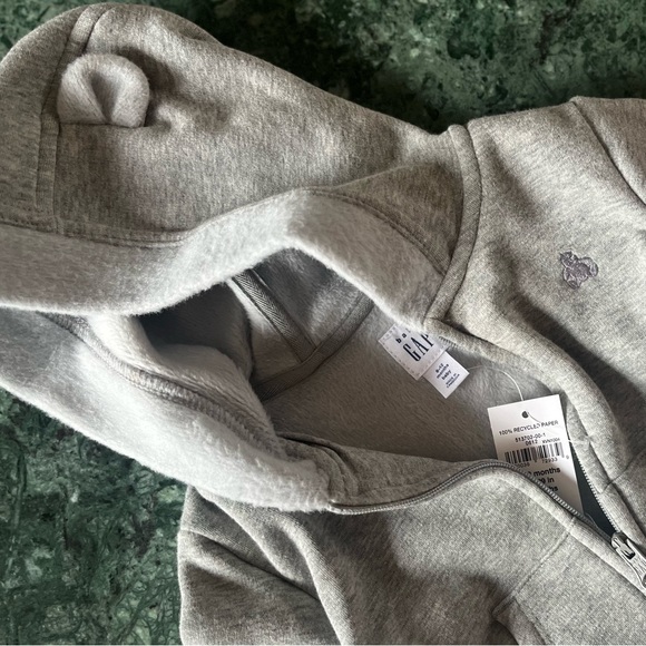 Baby Gap Brannan Bear Grey sweatsuit matching set - Picture 4 of 4